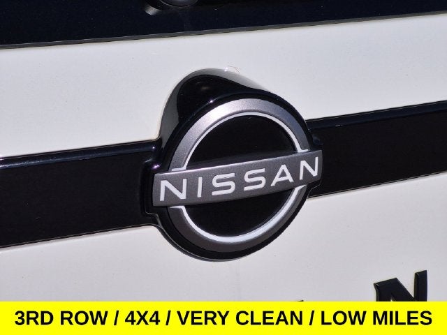 2025 Nissan Pathfinder Rock Creek 4X4 Loaded w/Low Miles