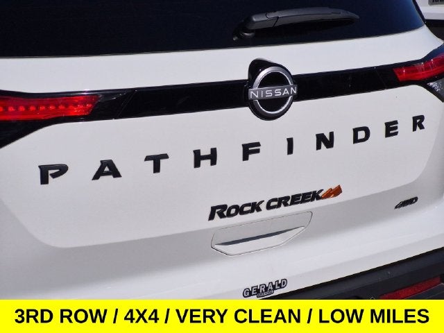 2025 Nissan Pathfinder Rock Creek 4X4 Loaded w/Low Miles