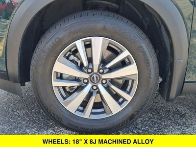 2025 Nissan Pathfinder SL 4WD