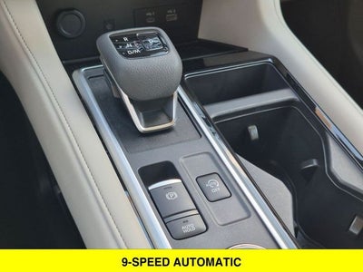 2025 Nissan Pathfinder SL 4WD