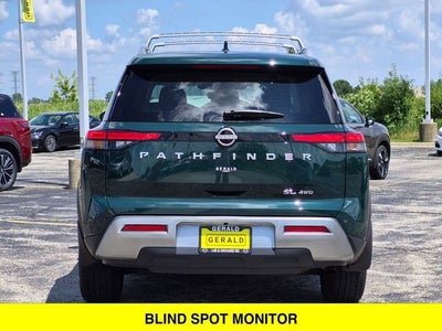 2025 Nissan Pathfinder SL 4WD