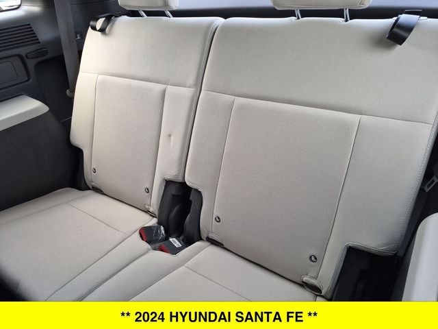2024 Hyundai Santa Fe SE