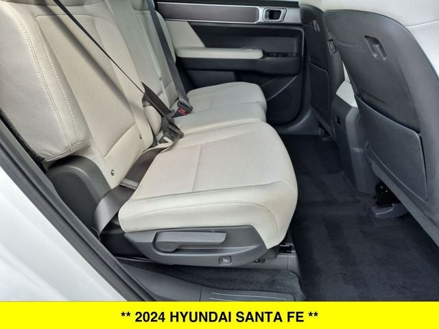 2024 Hyundai Santa Fe SE