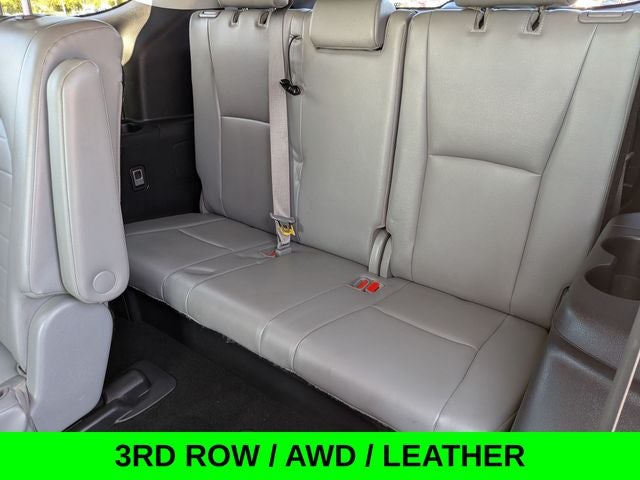 2021 Toyota Highlander XLE AWD w/Leather & 3rd Row