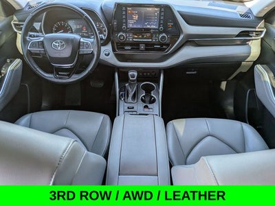 2021 Toyota Highlander XLE AWD w/Leather & 3rd Row