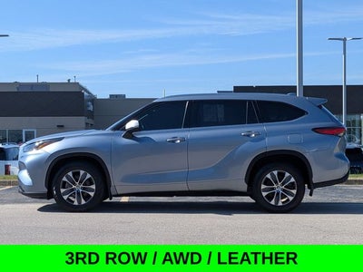 2021 Toyota Highlander XLE AWD w/Leather & 3rd Row