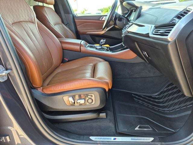 2021 BMW X5 M50i