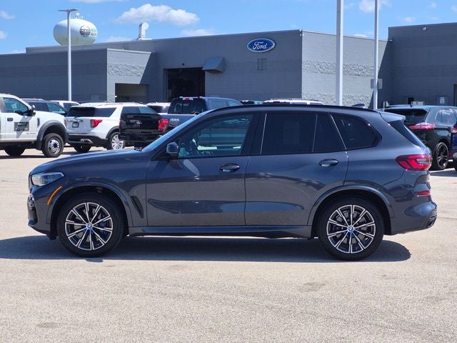 2021 BMW X5 M50i