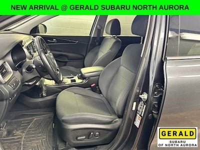 2019 Kia Sorento S AWD w/3rd Row & Backup Camera