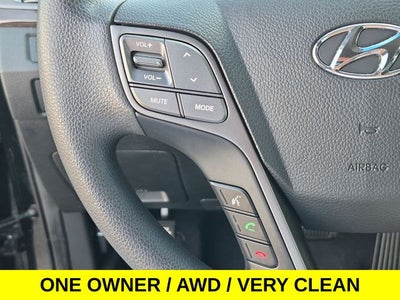 2017 Hyundai Santa Fe Sport 2.4 Base AWD w/Low Miles & Backup Camera