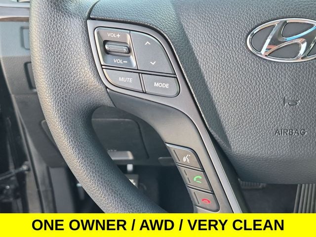2017 Hyundai Santa Fe Sport 2.4 Base AWD w/Low Miles & Backup Camera