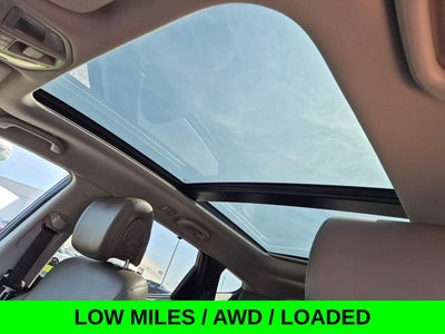 2017 Hyundai Santa Fe Sport 2.4 AWD w/Leather & Navi