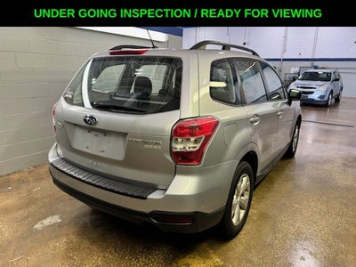 2015 Subaru Forester 2.5i AWD w/Backup Camera