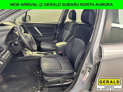 2015 Subaru Forester 2.5i AWD w/Backup Camera