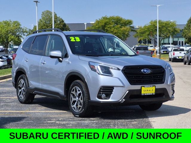 2023 Subaru Forester Premium AWD w/Moonroof & Heated Seats