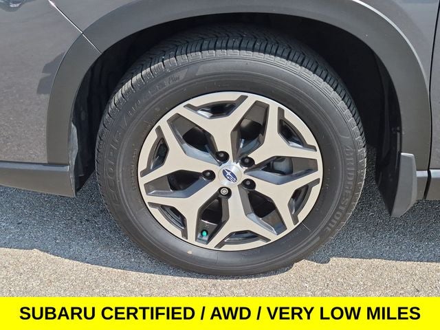 2021 Subaru Forester Premium AWD w/Sunroof & Heated Seats