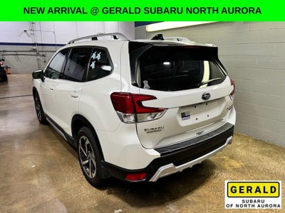 2024 Subaru Forester Touring AWD w/Navi & Leather