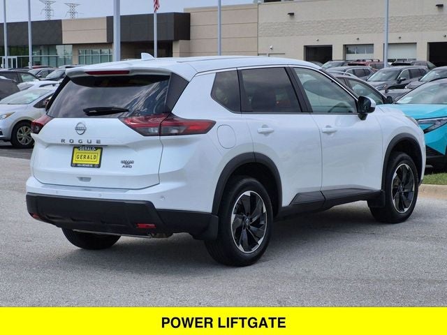 2026 Nissan Rogue SV AWD