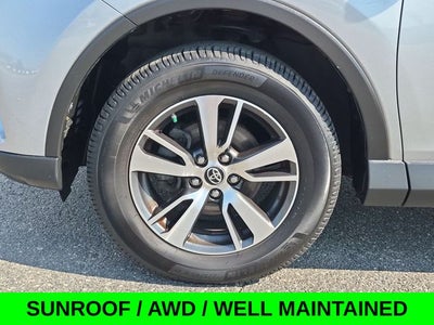 2018 Toyota RAV4 XLE AWD w/Blind Spot Monitor & Sunroof
