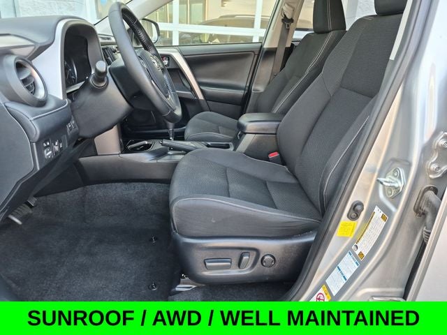 2018 Toyota RAV4 XLE AWD w/Blind Spot Monitor & Sunroof