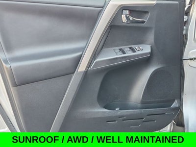 2018 Toyota RAV4 XLE AWD w/Blind Spot Monitor & Sunroof