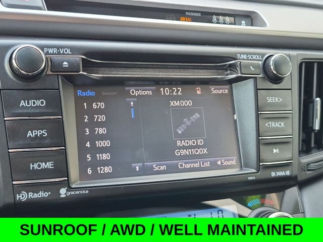 2018 Toyota RAV4 XLE AWD w/Blind Spot Monitor & Sunroof
