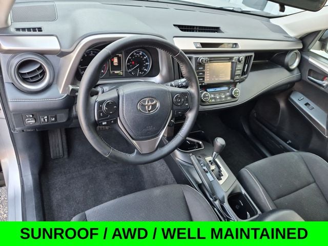2018 Toyota RAV4 XLE AWD w/Blind Spot Monitor & Sunroof