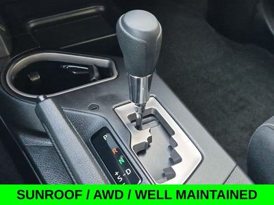 2018 Toyota RAV4 XLE AWD w/Blind Spot Monitor & Sunroof
