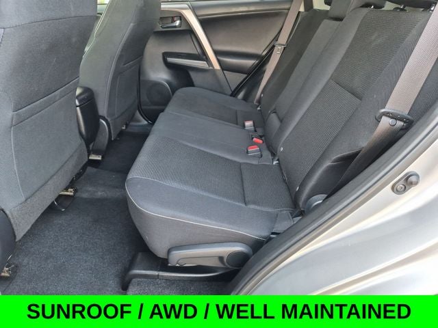 2018 Toyota RAV4 XLE AWD w/Blind Spot Monitor & Sunroof