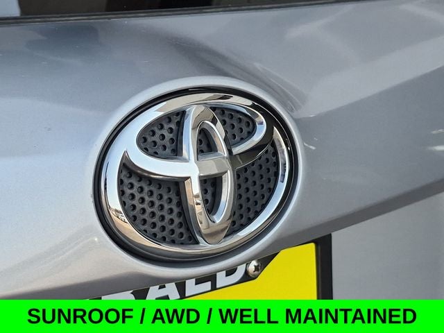 2018 Toyota RAV4 XLE AWD w/Blind Spot Monitor & Sunroof