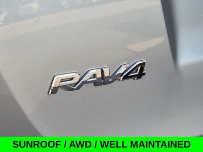 2018 Toyota RAV4 XLE AWD w/Blind Spot Monitor & Sunroof