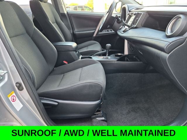 2018 Toyota RAV4 XLE AWD w/Blind Spot Monitor & Sunroof
