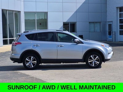 2018 Toyota RAV4 XLE AWD w/Blind Spot Monitor & Sunroof