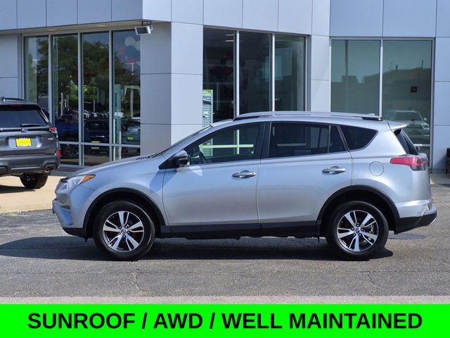 2018 Toyota RAV4 XLE AWD w/Blind Spot Monitor & Sunroof