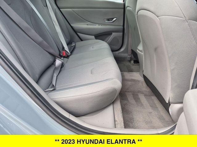 2023 Hyundai Elantra SE