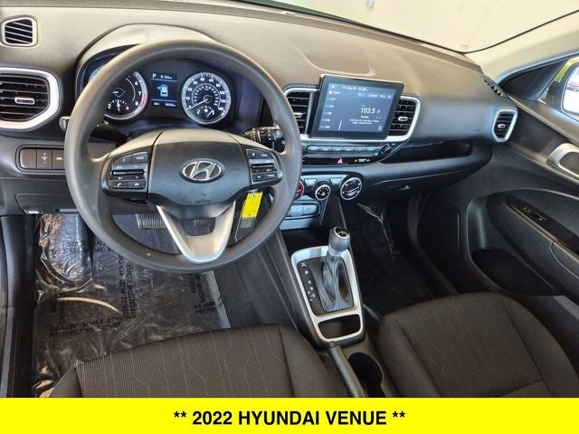 2022 Hyundai Venue SE