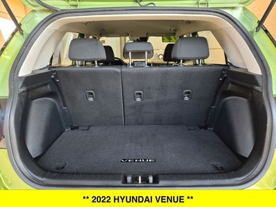 2022 Hyundai Venue SE
