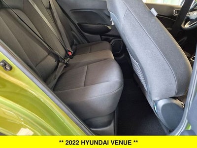 2022 Hyundai Venue SE