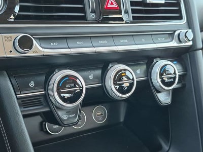 2023 Genesis G70 2.0T