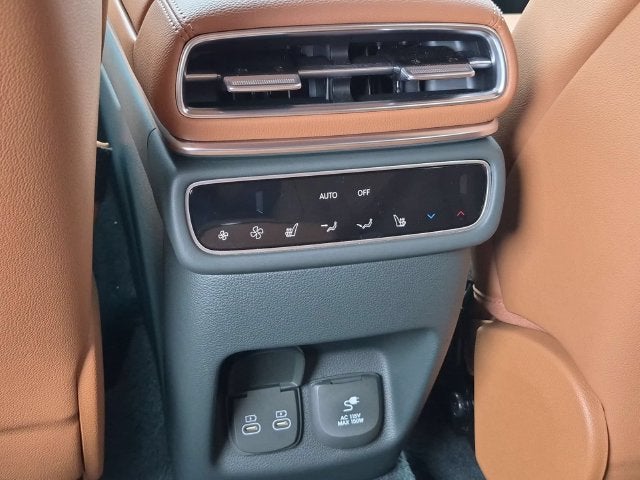 2025 Genesis GV80 2.5T Prestige