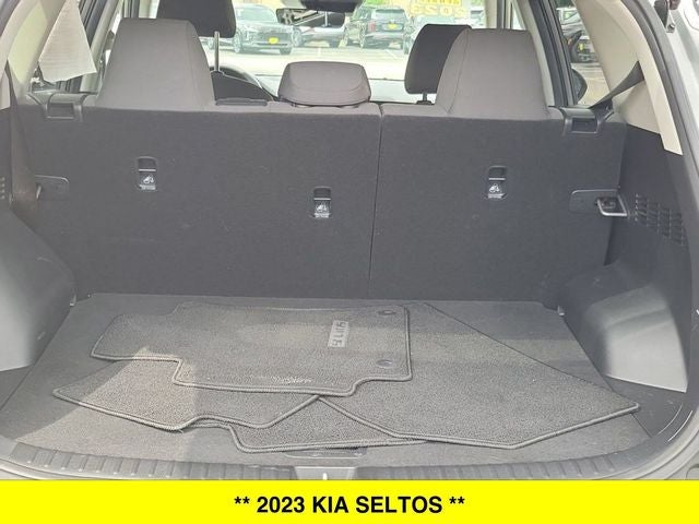 2023 Kia Seltos LX AWD
