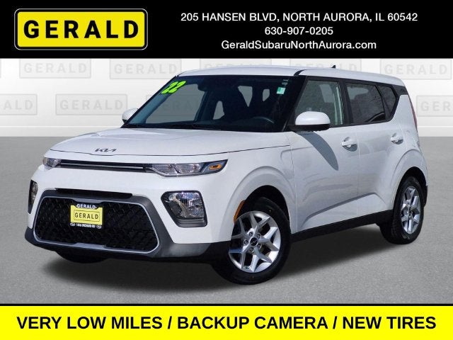 2022 Kia Soul LX w/Low Miles