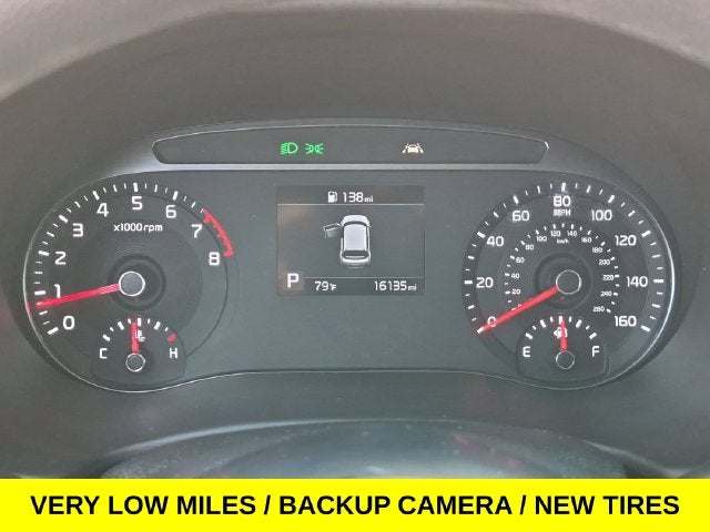 2022 Kia Soul LX w/Low Miles