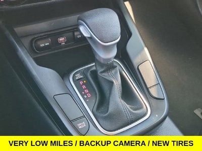 2022 Kia Soul LX w/Low Miles
