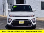 2022 Kia Soul LX w/Low Miles