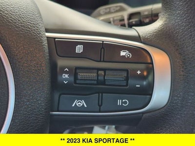 2023 Kia Sportage LX AWD