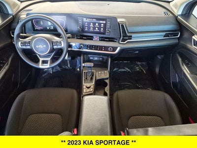 2023 Kia Sportage LX AWD