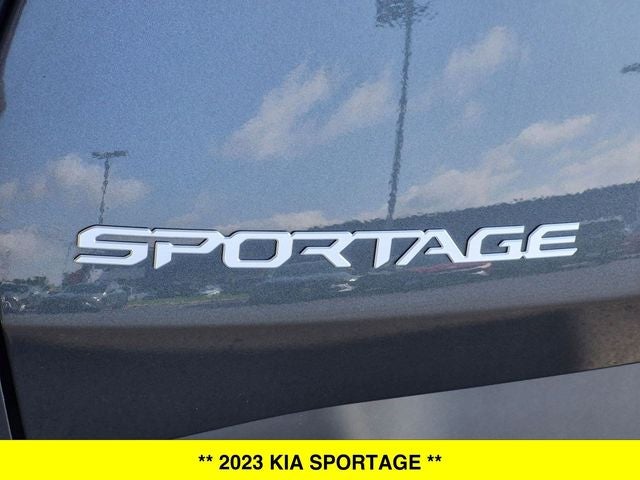 2023 Kia Sportage LX AWD