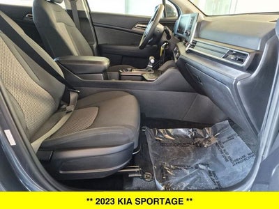 2023 Kia Sportage LX AWD