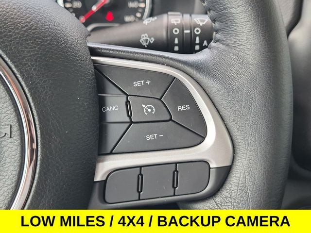 2018 Jeep Renegade Latitude 4X4 w/Low Miles & Heated Seats